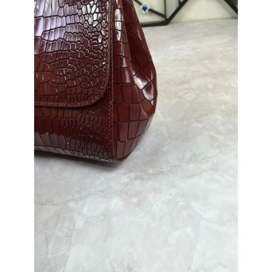 500 Top Original List [Dolce Gabbana]️ Hong Kong genuine product purchase version Decide the top quality goods.Fine workmanship.Perfect bag shape, imported cowhide embossed with cowhide, customized vacuum high-plating hardware 25cm✨ can be cross-body.This