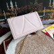 600 [Dolce Gabbana] Top original list ➰Delicious handmade Imported cowhide leather with original hardware bag body with pure handmade oil on top of the top of many celebrities' favorites. Crossbody can be purchased overseas for special products with a sty