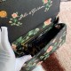 480 [Dolce Gabbana] The same crossbody bag as a celebrity, crossbody, mirror, overseas purchasing special products, fashionable and aura, brand new bag style, any combination can be as long as there is a fashionable heart, you can keep it clearly, when an