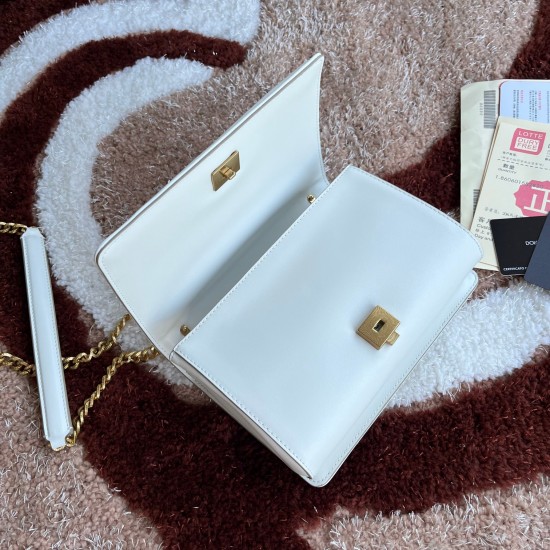 580 small [Dolce Gabbana] model number 4152 original list ➰Delicious handmade imported cowhide with original hardware bag body pure handmade oil on top of the bag, many celebrities' favorites, crossbody, overseas purchasing special products, fashionable a