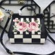 480 [Dolce Gabbana] Crossbody, mirror, special products for overseas purchasing, new bag style and aura, any combination can be as long as there is a fashionable heart, you can keep it clearly, when and where DG will always show you infinite surprises Lux