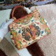 480 [Dolce Gabbana] The same crossbody bag as a celebrity, crossbody, mirror, overseas purchasing special products, fashionable and aura, brand new bag style, any combination can be as long as there is a fashionable heart, you can keep it clearly, when an