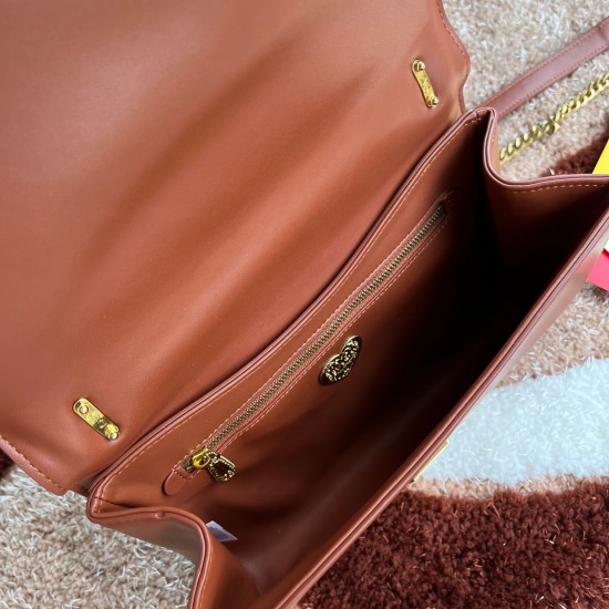 600 [Dolce Gabbana] Top original list ➰Delicious handmade Imported cowhide leather with original hardware bag body with pure handmade oil on top of the top of many celebrities' favorites. Crossbody can be purchased overseas for special products with a sty