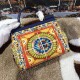 480 [Dolce Gabbana] The same crossbody bag as a celebrity, crossbody, mirror, overseas purchasing special products, fashionable and aura, brand new bag style, any combination can be as long as there is a fashionable heart, you can keep it clearly, when an