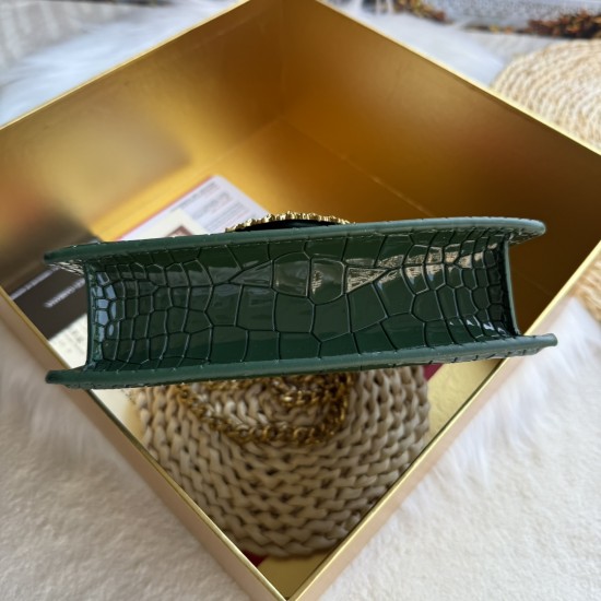 530 [Dolce Gabbana] Chain hand-held crossbody bag model number: 6613 crocodile pattern Top original list ➰Delicious handmade Imported cowhide with original hardware bag body top handmade oil edges The favorite of many celebrities, crossbody can be crossbo