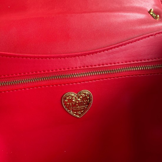 600 [Dolce Gabbana] Top original list ➰Delicious handmade Imported cowhide leather with original hardware bag body with pure handmade oil on top of the top of many celebrities' favorites. Crossbody can be purchased overseas for special products with a sty