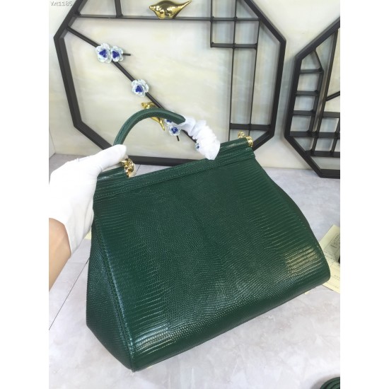 530 Medium size [Dolce Gabbana] Colorful Diamond Lizard Pattern Crossbody Bag Original Single Perfect Bag Shape Imported Top-Level Lizard Pattern Cowhide, Customized Vacuum High Electroplating Hardware All-match Bag Style Hand-Owned Crossbody is suitable 