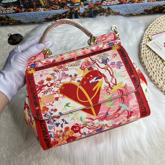 480 [Dolce Gabbana] Cowhide print, crossbody/carrying, with mirror, overseas purchasing special products, fashionable and aura, brand new bag style, any combination can be as long as there is a fashionable heart, you can keep it clearly, when and where DG