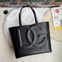 570 [Dolce Gabbana] New shopping bag, model number: 6650 Top original list ➰Delicious handmade, imported cowhide bag body with pure handmade oil edges on top, favorite of many celebrities, overseas purchasing special products, style and aura, as long as y