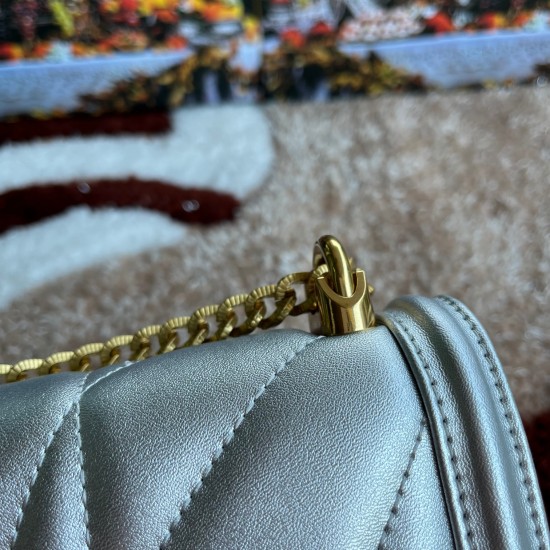 580 small [Dolce Gabbana] model number 4152 original list ➰Delicious handmade imported cowhide with original hardware bag body pure handmade oil on top of the bag, many celebrities' favorites, crossbody, overseas purchasing special products, fashionable a