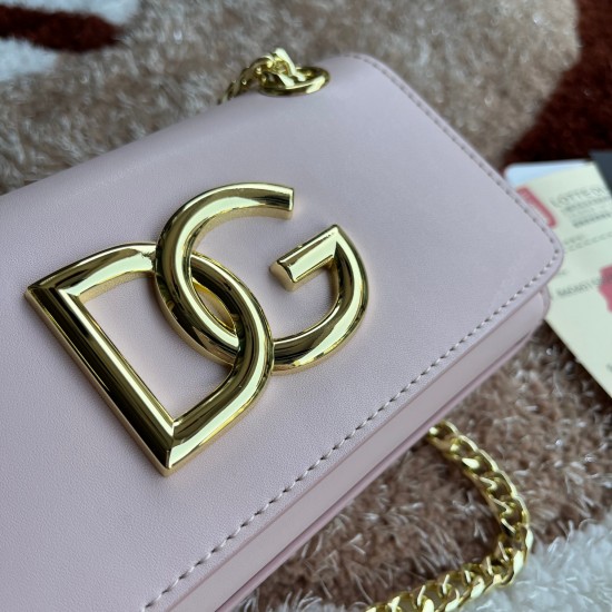 500 [Dolce Gabbana] Model number: 5183 Original order ➰Delicate handmade Imported cowhide with original hardware bag body with pure handmade oil on top of the top of many celebrities' favorites, crossbody, special products for overseas purchasing agents, 
