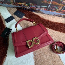 600 【Dolce Gabbana】Top original list Unique, highlighting the baroque style that forms 