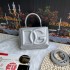 570 [Dolce Gabbana] Model number: 9112 Original order ➰Delicate handmade, imported cowhide bag body with pure handmade oil edges on top, embellished with standing effect quilted DG log Fashion trend, favorite of many celebrities, crossbody, overseas purch