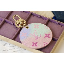 45 new keychain round ⭕️color tag❤️Fashion trend is the perfect choice for gifts 914080