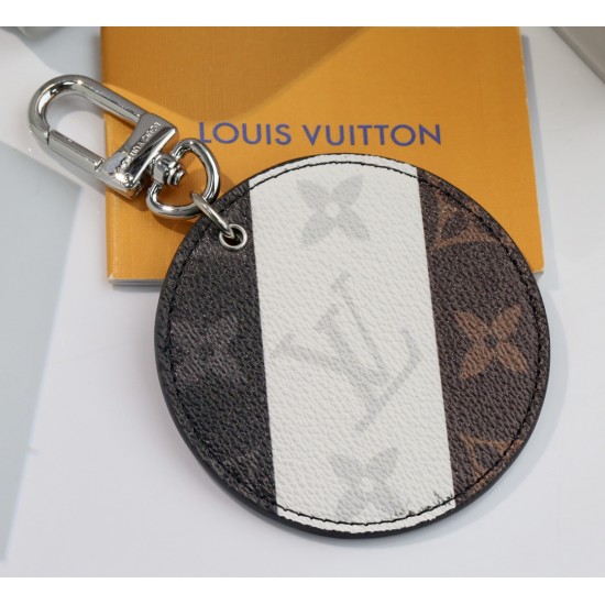 45 new keychain, pendants are coming⭕️3⃣️Color splicing, black, presbyterian skin, rich color matching, super versatile and super Q, attracting countless eyes, must-have when going out 914080 45 new keychain, pendants are coming⭕️3⃣️Color splicing, black, presbyterian skin, rich color matching, super versatile and super Q, attracting countless eyes, must-have when going out 914080