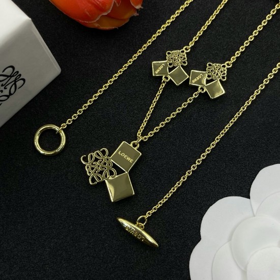 Luo Yiwei Necklace 40 Luo Yiwei Necklace 40
