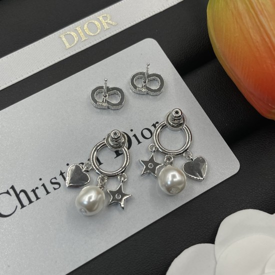 Dior stud earrings 25 Dior stud earrings 25