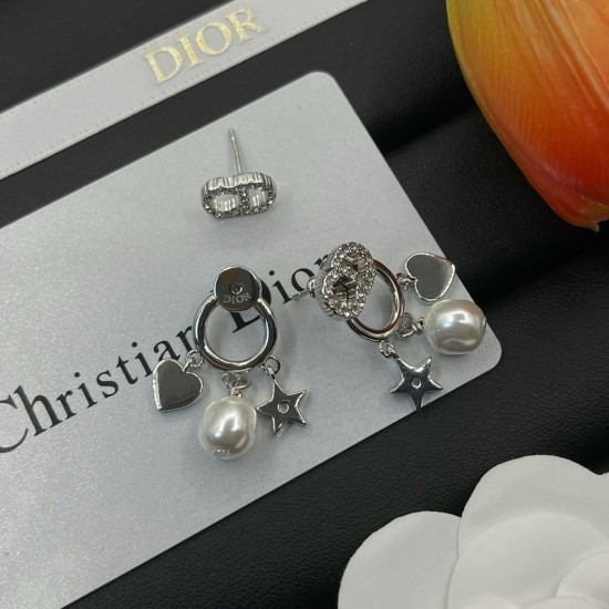 Dior stud earrings 25 Dior stud earrings 25