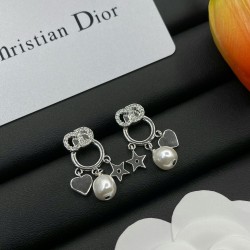 Dior stud earrings 25