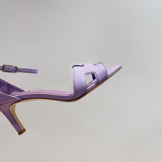 Palmprint. Heel height 7cm Hermes top version. High-heeled sandals 350Herme* Early Spring Counter New High-heeled Sandal Series ✔️Upper: Epson leather suede palm print ✔️Inner: Imported mixed-bred sheepskin ✔️Heel height: 7cm 9cm 10.5cm ✔️Outs: Original I Palmprint. Heel height 7cm Hermes top version. High-heeled sandals 350Herme* Early Spring Counter New High-heeled Sandal Series ✔️Upper: Epson leather suede palm print ✔️Inner: Imported mixed-bred sheepskin ✔️Heel height: 7cm 9cm 10.5cm ✔️Outs: Original I