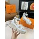 300Herms/Hermes classic waterproof platform H slope heel rope sandals with extremely retro design. It has a strong exotic style and fashionable feeling, and it has a tone for casual wear. Simple styles are easy to match with high-end feel. It is great. Th