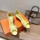 Palmprint. Heel height 7cm Hermes top version. High-heeled sandals 350Herme* Early Spring Counter New High-heeled Sandal Series ✔️Upper: Epson leather suede palm print ✔️Inner: Imported mixed-bred sheepskin ✔️Heel height: 7cm 9cm 10.5cm ✔️Outs: Original I Palmprint. Heel height 7cm Hermes top version. High-heeled sandals 350Herme* Early Spring Counter New High-heeled Sandal Series ✔️Upper: Epson leather suede palm print ✔️Inner: Imported mixed-bred sheepskin ✔️Heel height: 7cm 9cm 10.5cm ✔️Outs: Original I