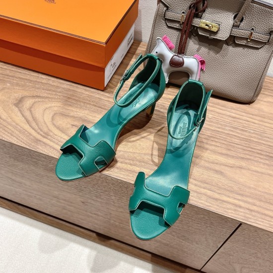 Palmprint. Heel height 7cm Hermes top version. High-heeled sandals 350Herme* Early Spring Counter New High-heeled Sandal Series ✔️Upper: Epson leather suede palm print ✔️Inner: Imported mixed-bred sheepskin ✔️Heel height: 7cm 9cm 10.5cm ✔️Outs: Original I Palmprint. Heel height 7cm Hermes top version. High-heeled sandals 350Herme* Early Spring Counter New High-heeled Sandal Series ✔️Upper: Epson leather suede palm print ✔️Inner: Imported mixed-bred sheepskin ✔️Heel height: 7cm 9cm 10.5cm ✔️Outs: Original I