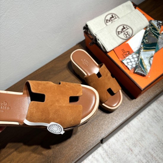 Hermes hot model launched for women¥290 Brand: Hermes HERMES number: H8018-2102 Hermes hot model launched for women¥290 Brand: Hermes HERMES number: H8018-2102