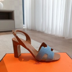 Hermes top-grade, high-heeled, thick-heeled sandals Hermes... a Eclair 2025 new color + hot series style is super positive, with a certain thickness to increase the height and make your legs look longer!A single item that is breathable and comfortable in 