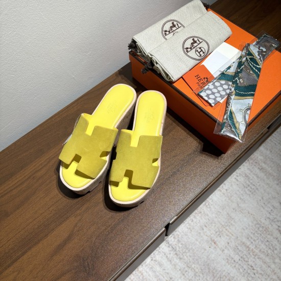Hermes hot model launched for women¥290 Brand: Hermes HERMES number: H8018-2102 Hermes hot model launched for women¥290 Brand: Hermes HERMES number: H8018-2102