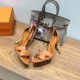 Palmprint. Heel height 10.5cm Hermes top version. High-heeled sandals P350Herme* Early Spring Counter New High-heeled Sandal Series ✔️Upper: Epson leather suede palm print ✔️Inner: Imported mixed-bred sheepskin ✔️Heel height: 10.5cm ✔️Outs: Original Itali Palmprint. Heel height 10.5cm Hermes top version. High-heeled sandals P350Herme* Early Spring Counter New High-heeled Sandal Series ✔️Upper: Epson leather suede palm print ✔️Inner: Imported mixed-bred sheepskin ✔️Heel height: 10.5cm ✔️Outs: Original Itali