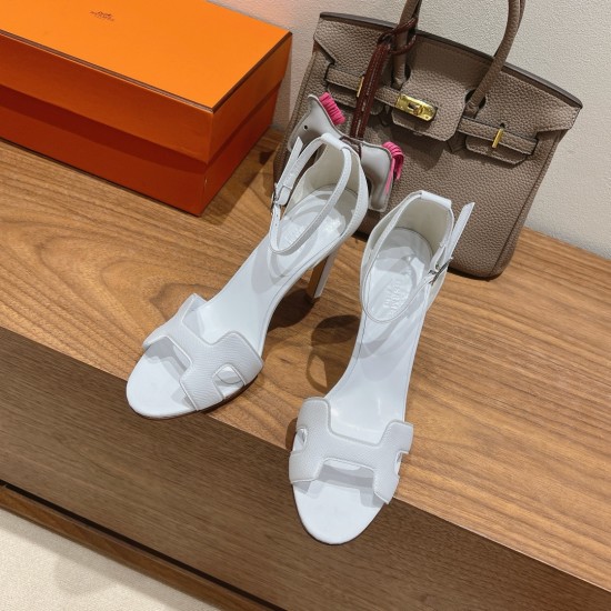 Palmprint. Heel height 10.5cm Hermes top version. High-heeled sandals P350Herme* Early Spring Counter New High-heeled Sandal Series ✔️Upper: Epson leather suede palm print ✔️Inner: Imported mixed-bred sheepskin ✔️Heel height: 10.5cm ✔️Outs: Original Itali Palmprint. Heel height 10.5cm Hermes top version. High-heeled sandals P350Herme* Early Spring Counter New High-heeled Sandal Series ✔️Upper: Epson leather suede palm print ✔️Inner: Imported mixed-bred sheepskin ✔️Heel height: 10.5cm ✔️Outs: Original Itali