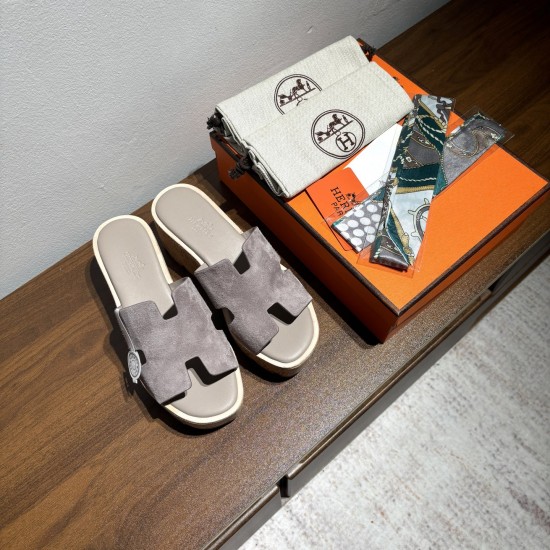 Hermes hot model launched for women¥290 Brand: Hermes HERMES number: H8018-2102 Hermes hot model launched for women¥290 Brand: Hermes HERMES number: H8018-2102