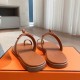 Hermes ❤️Top version. Clip-toe flat bottom drag Hermes... a Eclair 2025 new Kelly+ hit series style is super positive, body-transparent and breathable and comfortable imported cowhide spring and summer color combination and appearance and comfort!Channel Hermes ❤️Top version. Clip-toe flat bottom drag Hermes... a Eclair 2025 new Kelly+ hit series style is super positive, body-transparent and breathable and comfortable imported cowhide spring and summer color combination and appearance and comfort!Channel