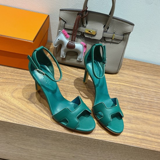 Palmprint. Heel height 9cm Hermes top version. High-heeled sandals P350Herme* Early Spring Counter New High-heeled Sandal Series ✔️Upper: Epson leather suede Palmprint ✔️Inner: Imported mixed-bred sheepskin ✔️Heel height: 9cm ✔️Outs: Original Italian leat Palmprint. Heel height 9cm Hermes top version. High-heeled sandals P350Herme* Early Spring Counter New High-heeled Sandal Series ✔️Upper: Epson leather suede Palmprint ✔️Inner: Imported mixed-bred sheepskin ✔️Heel height: 9cm ✔️Outs: Original Italian leat