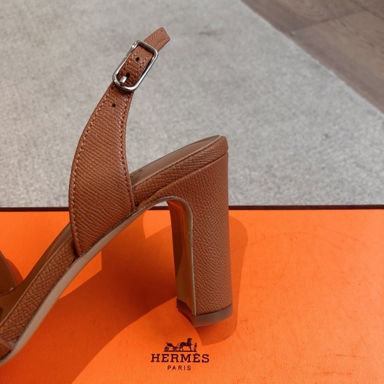 Hermes top-grade, high-heeled, thick-heeled sandals Hermes... a Eclair 2025 new color + hot series style is super positive, with a certain thickness to increase the height and make your legs look longer!A single item that is breathable and comfortable in Hermes top-grade, high-heeled, thick-heeled sandals Hermes... a Eclair 2025 new color + hot series style is super positive, with a certain thickness to increase the height and make your legs look longer!A single item that is breathable and comfortable in