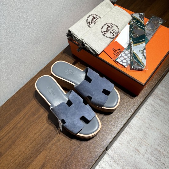 Hermes hot model launched for women¥290 Brand: Hermes HERMES number: H8018-2102 Hermes hot model launched for women¥290 Brand: Hermes HERMES number: H8018-2102
