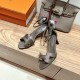 Palmprint. Heel height 7cm Hermes top version. High-heeled sandals 350Herme* Early Spring Counter New High-heeled Sandal Series ✔️Upper: Epson leather suede palm print ✔️Inner: Imported mixed-bred sheepskin ✔️Heel height: 7cm 9cm 10.5cm ✔️Outs: Original I Palmprint. Heel height 7cm Hermes top version. High-heeled sandals 350Herme* Early Spring Counter New High-heeled Sandal Series ✔️Upper: Epson leather suede palm print ✔️Inner: Imported mixed-bred sheepskin ✔️Heel height: 7cm 9cm 10.5cm ✔️Outs: Original I