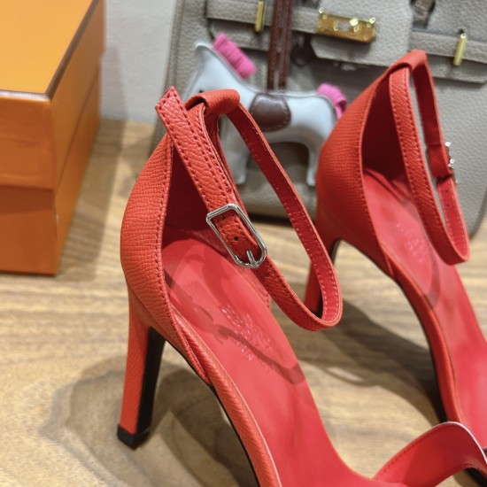 Palmprint. Heel height 9cm Hermes top version. High-heeled sandals P350Herme* Early Spring Counter New High-heeled Sandal Series ✔️Upper: Epson leather suede Palmprint ✔️Inner: Imported mixed-bred sheepskin ✔️Heel height: 9cm ✔️Outs: Original Italian leat Palmprint. Heel height 9cm Hermes top version. High-heeled sandals P350Herme* Early Spring Counter New High-heeled Sandal Series ✔️Upper: Epson leather suede Palmprint ✔️Inner: Imported mixed-bred sheepskin ✔️Heel height: 9cm ✔️Outs: Original Italian leat