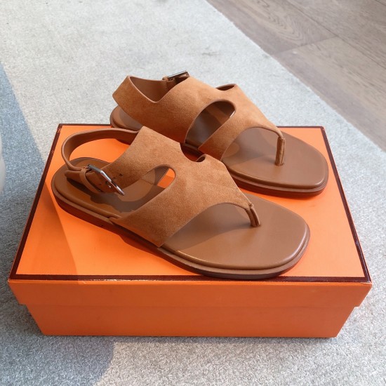 Hermes clip-toe sandals Hermes... a Eclair 2025 new color + hot series style is super positive, with a certain thickness to increase the height and make your legs look longer!A single item that is breathable and comfortable in the body, calfskin, spring a Hermes clip-toe sandals Hermes... a Eclair 2025 new color + hot series style is super positive, with a certain thickness to increase the height and make your legs look longer!A single item that is breathable and comfortable in the body, calfskin, spring a