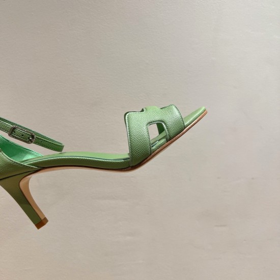 Palmprint. Heel height 7cm Hermes top version. High-heeled sandals 350Herm early spring counter new high-heeled sandal series ✔️Upper: Epson leather suede palm print ✔️Inner: Imported mixed-bred sheepskin ✔️Heel height: 7cm 9cm 10.5cm ✔️outsole: Original Palmprint. Heel height 7cm Hermes top version. High-heeled sandals 350Herm early spring counter new high-heeled sandal series ✔️Upper: Epson leather suede palm print ✔️Inner: Imported mixed-bred sheepskin ✔️Heel height: 7cm 9cm 10.5cm ✔️outsole: Original