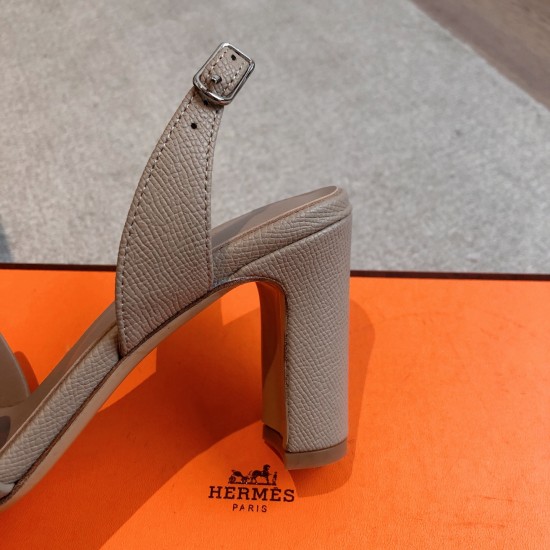 Hermes top-grade, high-heeled, thick-heeled sandals Hermes... a Eclair 2025 new color + hot series style is super positive, with a certain thickness to increase the height and make your legs look longer!A single item that is breathable and comfortable in Hermes top-grade, high-heeled, thick-heeled sandals Hermes... a Eclair 2025 new color + hot series style is super positive, with a certain thickness to increase the height and make your legs look longer!A single item that is breathable and comfortable in