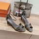 Palmprint. Heel height 7cm Hermes top version. High-heeled sandals 350Herme* Early Spring Counter New High-heeled Sandal Series ✔️Upper: Epson leather suede palm print ✔️Inner: Imported mixed-bred sheepskin ✔️Heel height: 7cm 9cm 10.5cm ✔️Outs: Original I Palmprint. Heel height 7cm Hermes top version. High-heeled sandals 350Herme* Early Spring Counter New High-heeled Sandal Series ✔️Upper: Epson leather suede palm print ✔️Inner: Imported mixed-bred sheepskin ✔️Heel height: 7cm 9cm 10.5cm ✔️Outs: Original I