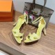 Palmprint. Heel height 9cm Hermes top version. High-heeled sandals P350Herme* Early Spring Counter New High-heeled Sandal Series ✔️Upper: Epson leather suede Palmprint ✔️Inner: Imported mixed-bred sheepskin ✔️Heel height: 9cm ✔️Outs: Original Italian leat Palmprint. Heel height 9cm Hermes top version. High-heeled sandals P350Herme* Early Spring Counter New High-heeled Sandal Series ✔️Upper: Epson leather suede Palmprint ✔️Inner: Imported mixed-bred sheepskin ✔️Heel height: 9cm ✔️Outs: Original Italian leat