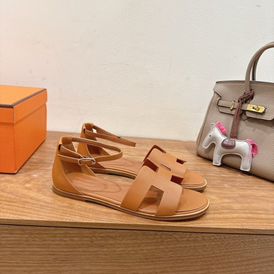 Hermes' classic hot products are launched in Dongguan... a Eclair 2025 new color + hot series style is super positive, with a certain thickness that increases the height and makes your legs look longer!A single item that is breathable and comfortable in t Hermes' classic hot products are launched in Dongguan... a Eclair 2025 new color + hot series style is super positive, with a certain thickness that increases the height and makes your legs look longer!A single item that is breathable and comfortable in t