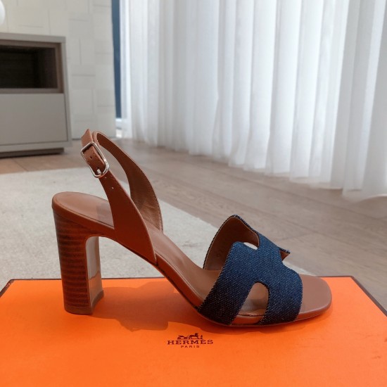 Hermes top-grade, high-heeled, thick-heeled sandals Hermes... a Eclair 2025 new color + hot series style is super positive, with a certain thickness to increase the height and make your legs look longer!A single item that is breathable and comfortable in Hermes top-grade, high-heeled, thick-heeled sandals Hermes... a Eclair 2025 new color + hot series style is super positive, with a certain thickness to increase the height and make your legs look longer!A single item that is breathable and comfortable in