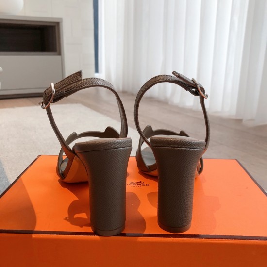 Hermes top-grade, high-heeled, thick-heeled sandals Hermes... a Eclair 2025 new color + hot series style is super positive, with a certain thickness to increase the height and make your legs look longer!A single item that is breathable and comfortable in Hermes top-grade, high-heeled, thick-heeled sandals Hermes... a Eclair 2025 new color + hot series style is super positive, with a certain thickness to increase the height and make your legs look longer!A single item that is breathable and comfortable in