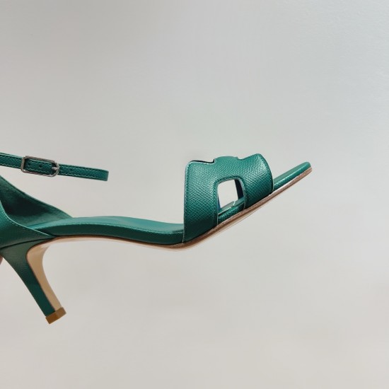 Palmprint. Heel height 7cm Hermes top version. High-heeled sandals 350Herme* Early Spring Counter New High-heeled Sandal Series ✔️Upper: Epson leather suede palm print ✔️Inner: Imported mixed-bred sheepskin ✔️Heel height: 7cm 9cm 10.5cm ✔️Outs: Original I Palmprint. Heel height 7cm Hermes top version. High-heeled sandals 350Herme* Early Spring Counter New High-heeled Sandal Series ✔️Upper: Epson leather suede palm print ✔️Inner: Imported mixed-bred sheepskin ✔️Heel height: 7cm 9cm 10.5cm ✔️Outs: Original I