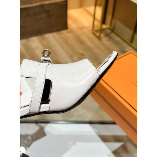 330 [top version of the counter]… Hermes - kelly slim heel sandals… Hermes brain-dead fans must buy top quality…--Classic undefeated hardware original mold replica upper: imported top layer cowhide foot pad: 3D printed lining: imported lambskin outsole: I