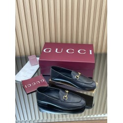 ✌️Gucci✌️Hot-up version is available for 2025 Early Autumn Series 3.25...Mount-year classic loafers⚡️⚡️New upgrade and production⚡️Purchase level!All spot Gucci loafers single shoes/back styles!Very delicate!The original lasting method is the same as that